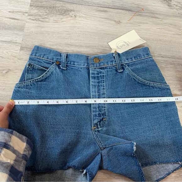 NWT Urban Renewal Upcycled Lee Vintage Denim Cut Off Shorts 1 Of A Kind - Picture 6 of 8